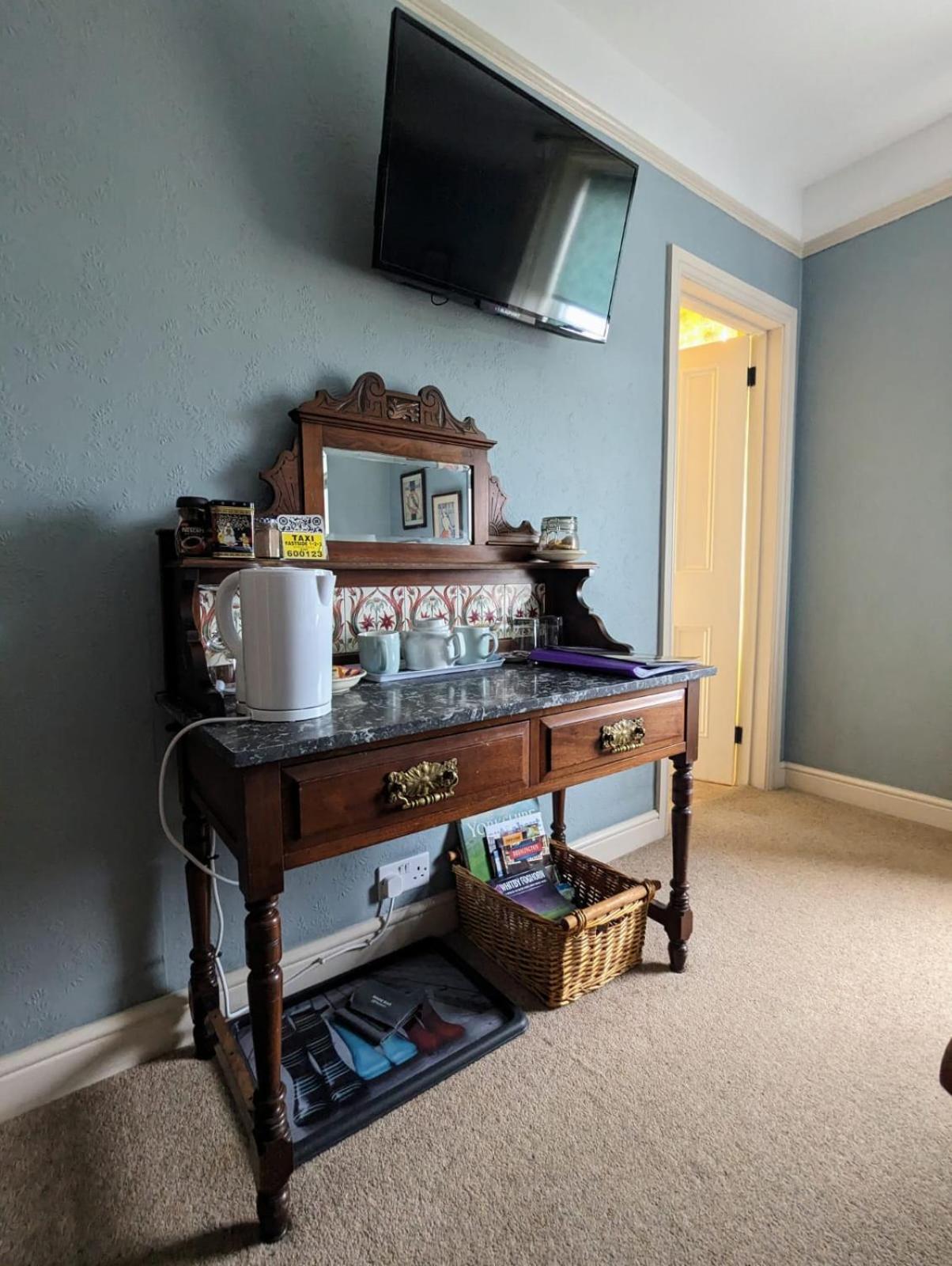 Number 18 Bed & Breakfast Whitby Luaran gambar